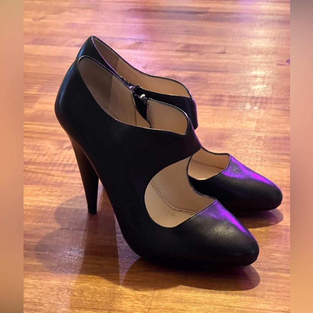 Prada Leather Pumps